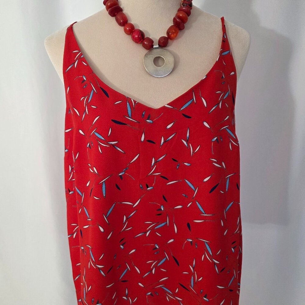 Banana Republic Orange w/ Blue Navy Blue Design (Accessory not included)   T567